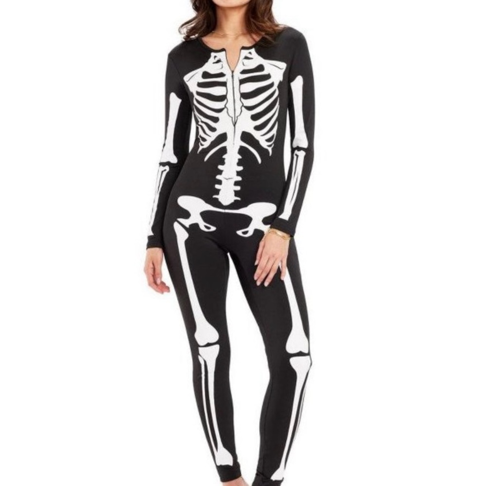 NWOT Tipsy Elves Black & White Form-Fitting Skeleton Jumpsuit, Size M